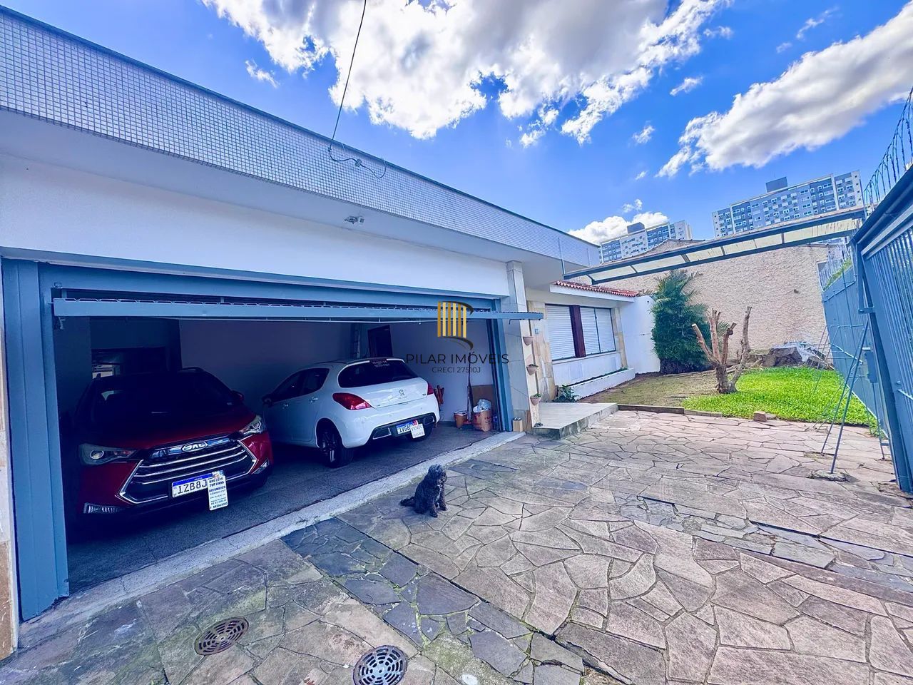 Casa 3 dormitórios no bairro Jardim Lindóia