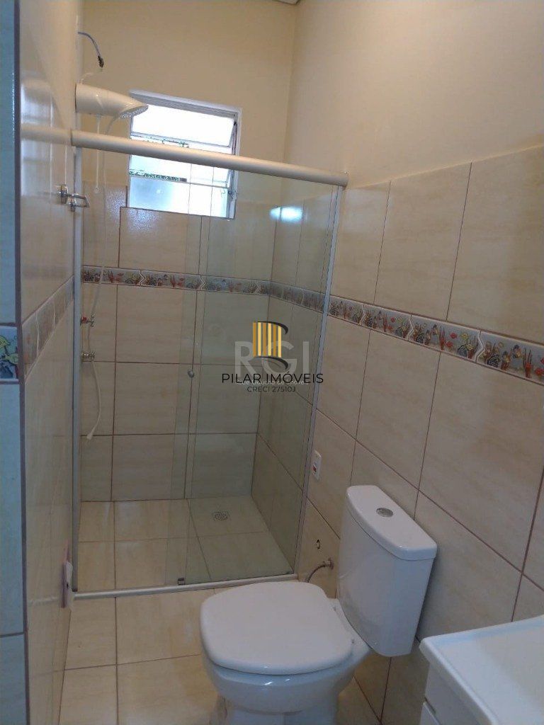 Apartamento de 4 dormitórios, sendo 2 suites, no bairro Petrópolis