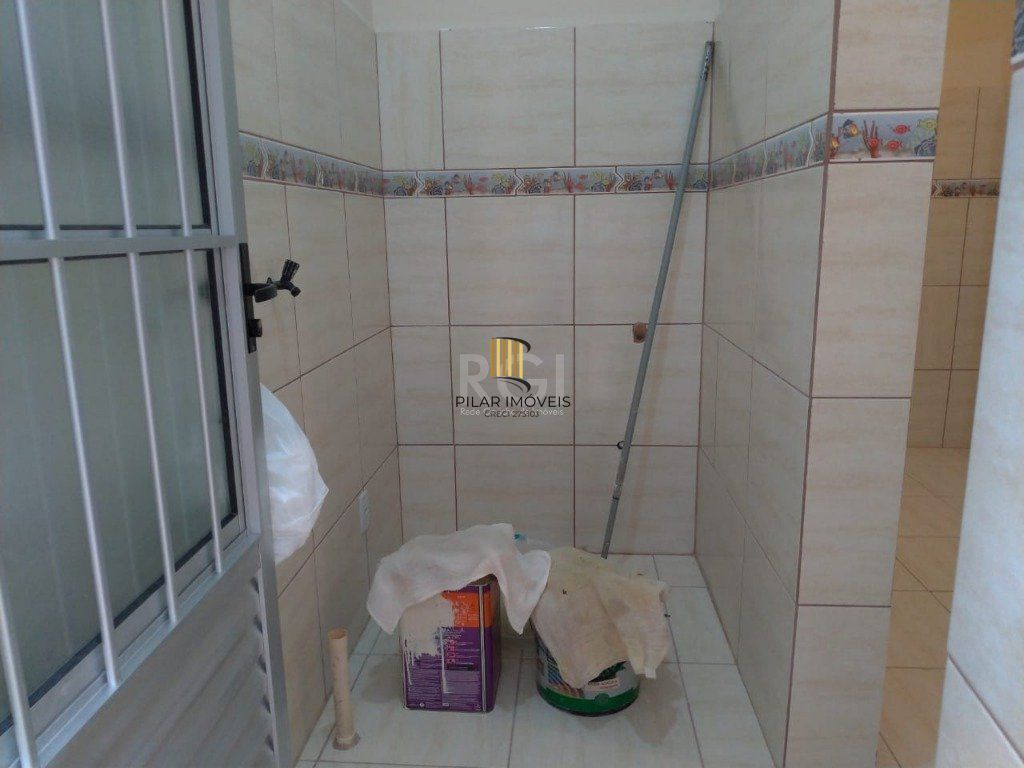 Apartamento de 4 dormitórios, sendo 2 suites, no bairro Petrópolis