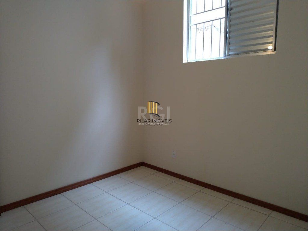 Apartamento de 4 dormitórios, sendo 2 suites, no bairro Petrópolis