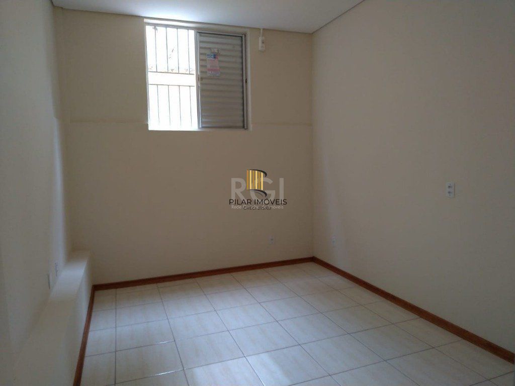 Apartamento de 4 dormitórios, sendo 2 suites, no bairro Petrópolis