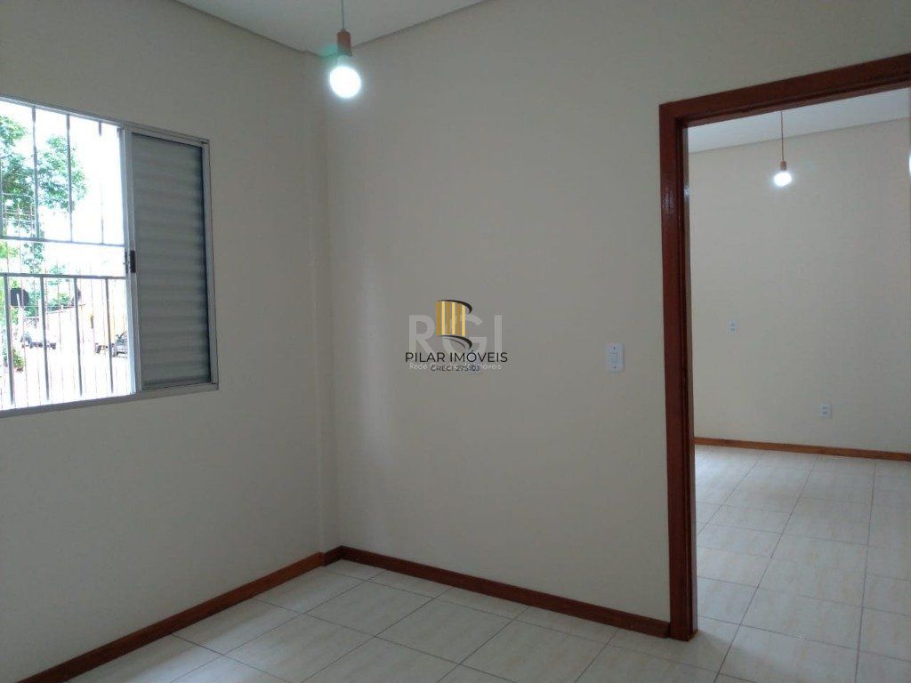 Apartamento de 4 dormitórios, sendo 2 suites, no bairro Petrópolis