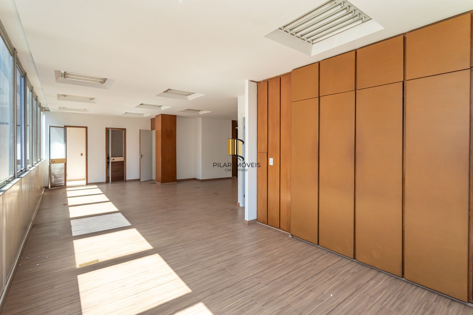 Sala Comercial 1 dormitório no bairro Centro Histórico