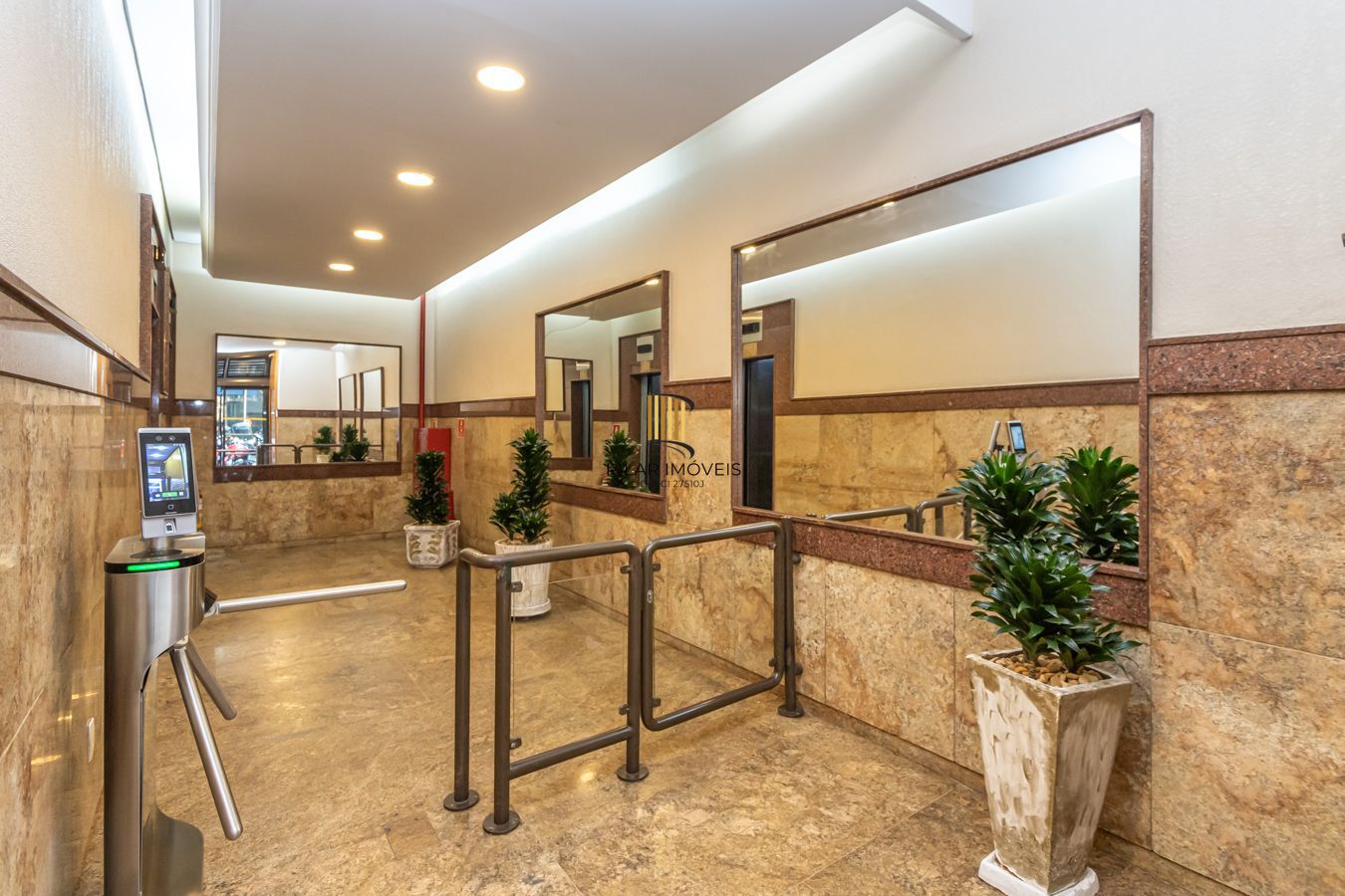 Sala Comercial 1 dormitório no bairro Centro Histórico