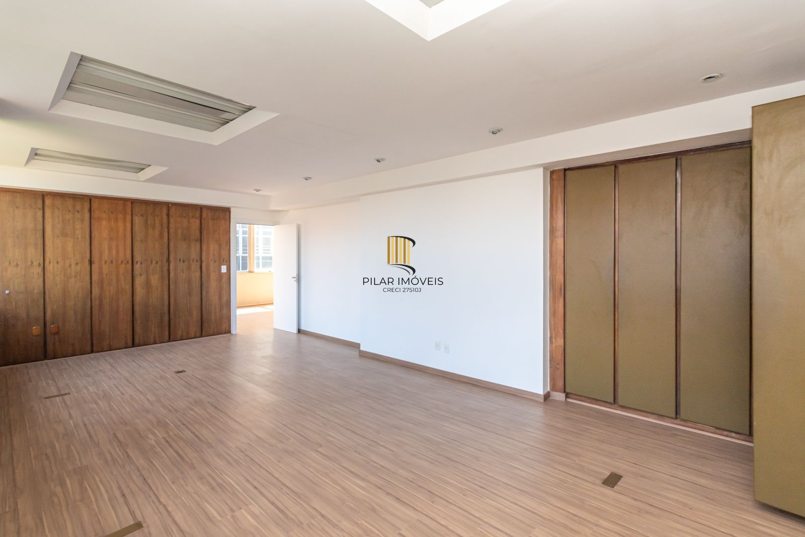 Sala Comercial 1 dormitório no bairro Centro Histórico