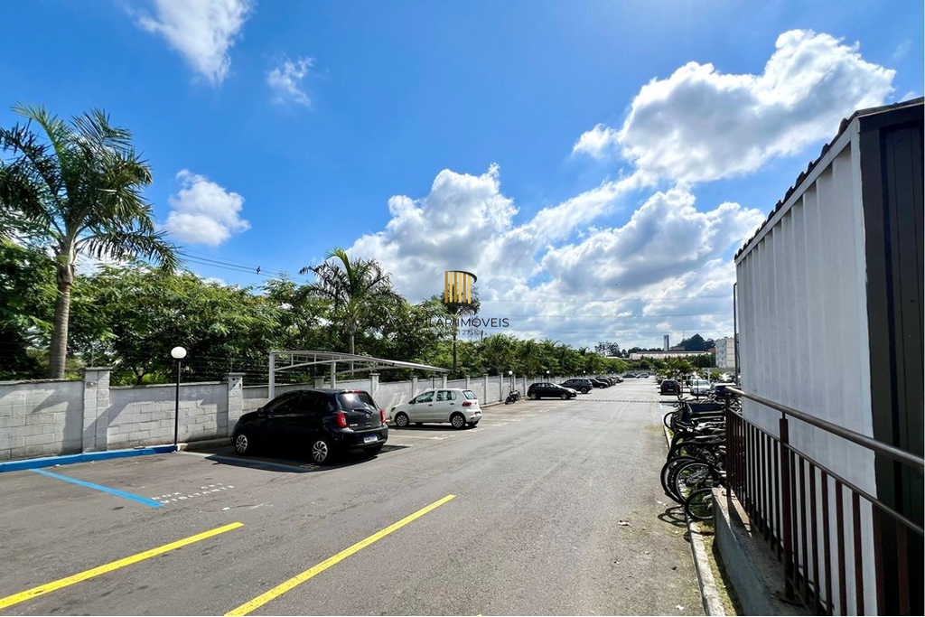 Apartamento de 2 dormitórios e vaga no bairro São José em Canoas