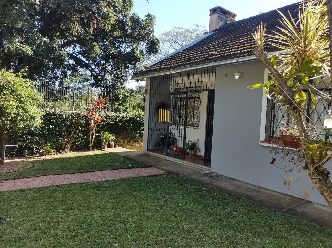 Casa 2 Dormitório(s) Bairro Teresópolis
