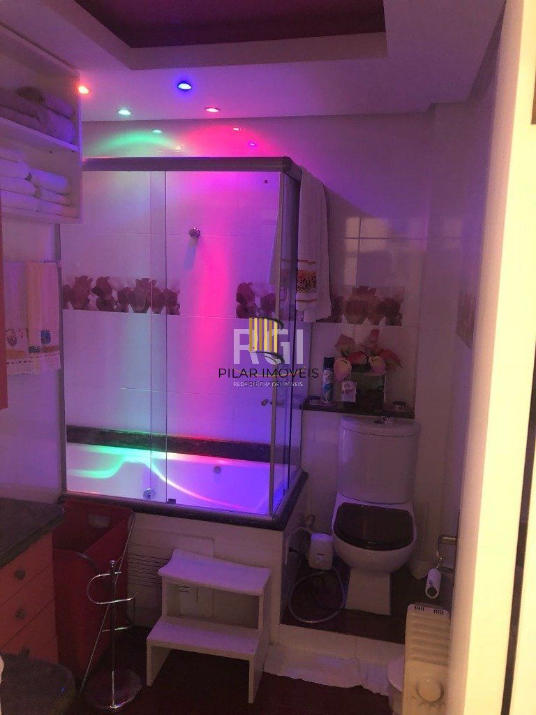 Apartamento para Venda - 80m², 2 dormitórios, 1 vaga - Menino Deus