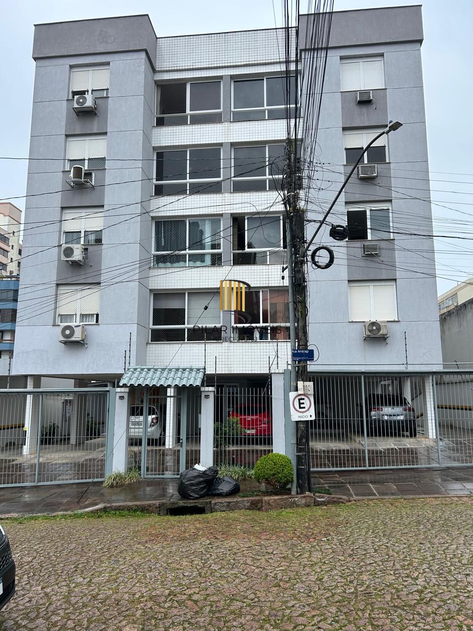 Apartamento no Cristo Redentor de 2 dormitórios e 2 vagas
