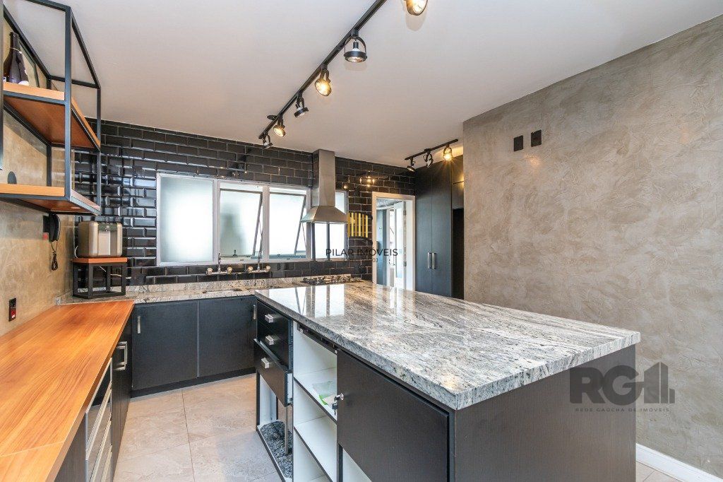 Apartamento para Venda de 3 dormitórios 1 vaga - Centro Histórico