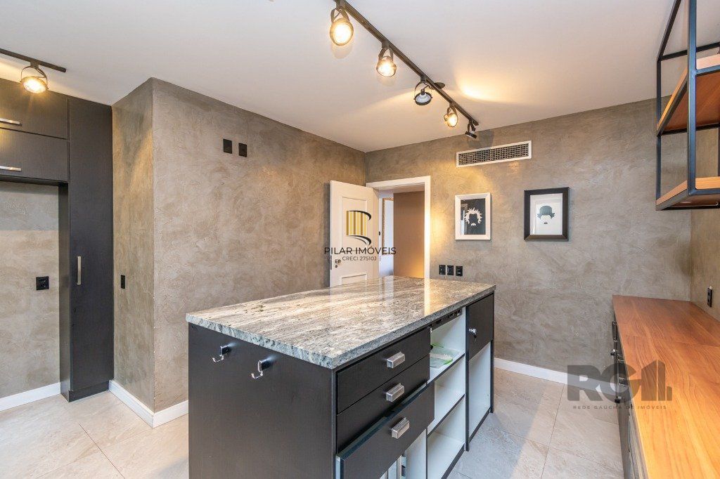 Apartamento para Venda de 3 dormitórios 1 vaga - Centro Histórico