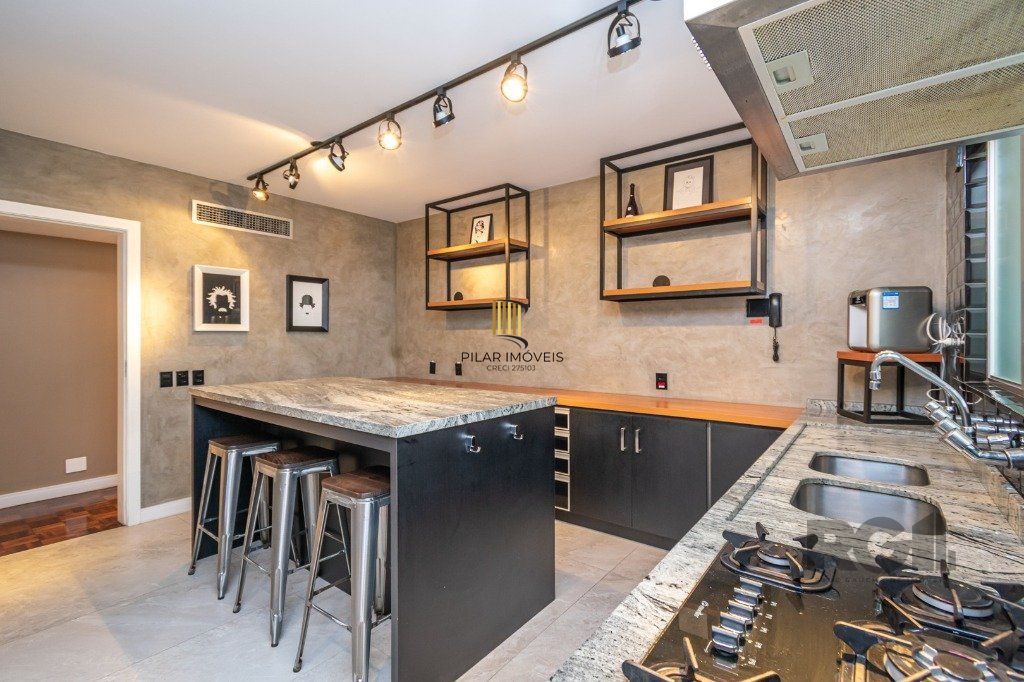 Apartamento para Venda de 3 dormitórios 1 vaga - Centro Histórico