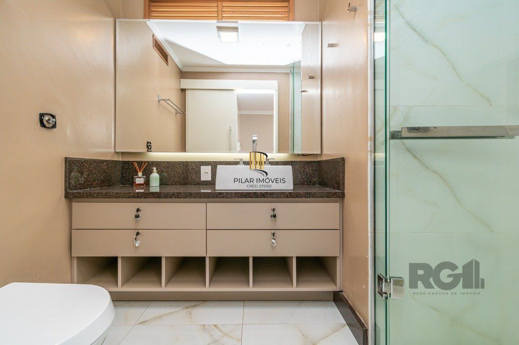 Apartamento para Venda de 3 dormitórios 1 vaga - Centro Histórico