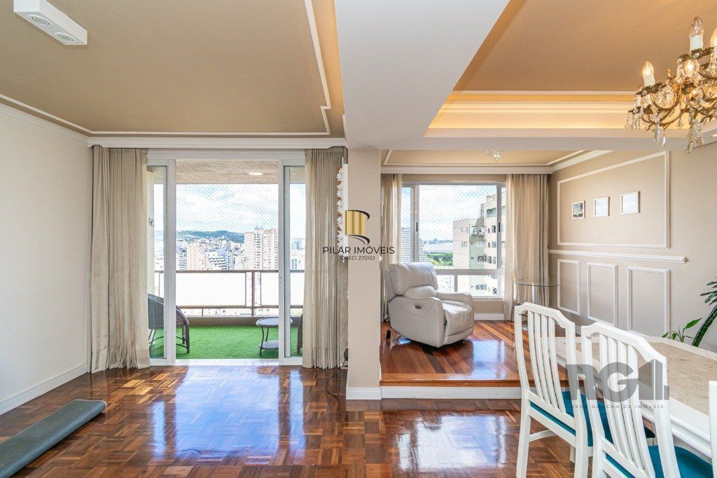 Apartamento para Venda de 3 dormitórios 1 vaga - Centro Histórico