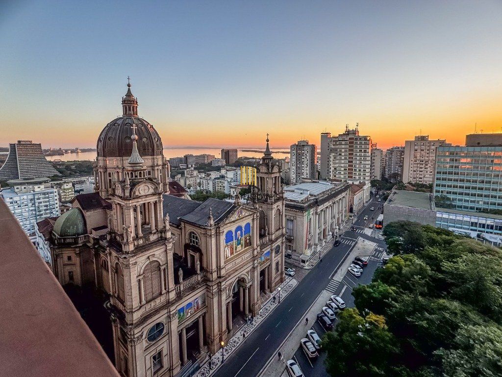 Apartamento para Venda de 3 dormitórios 1 vaga - Centro Histórico