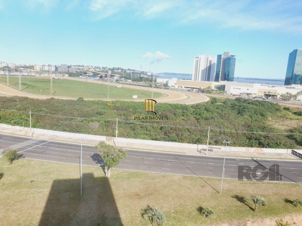 Apartamento de 2 dormitórios e vaga no Cristal DESOCUPADO