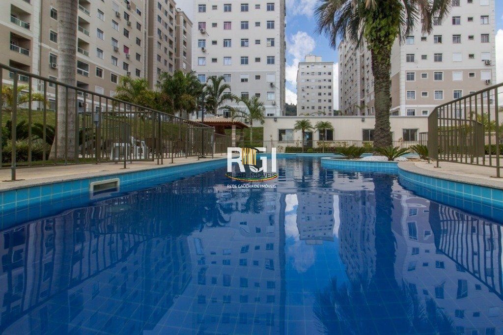 Apartamento no Cond Porto Cruzeiro de 2 dormitórios, 1 vaga e infra