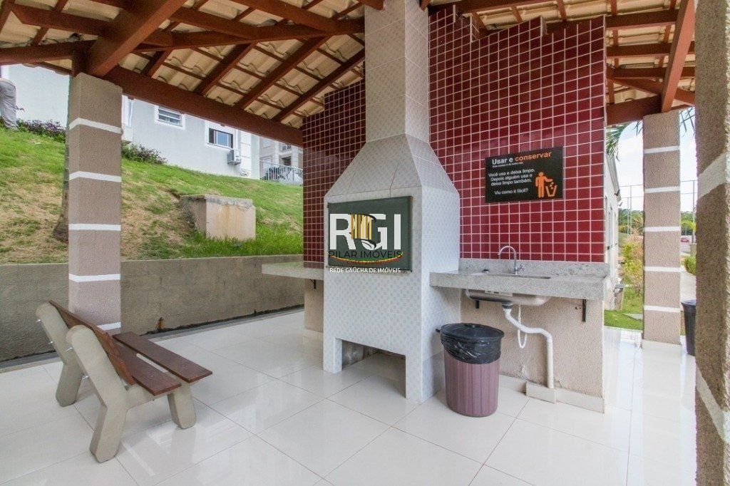 Apartamento no Cond Porto Cruzeiro de 2 dormitórios, 1 vaga e infra