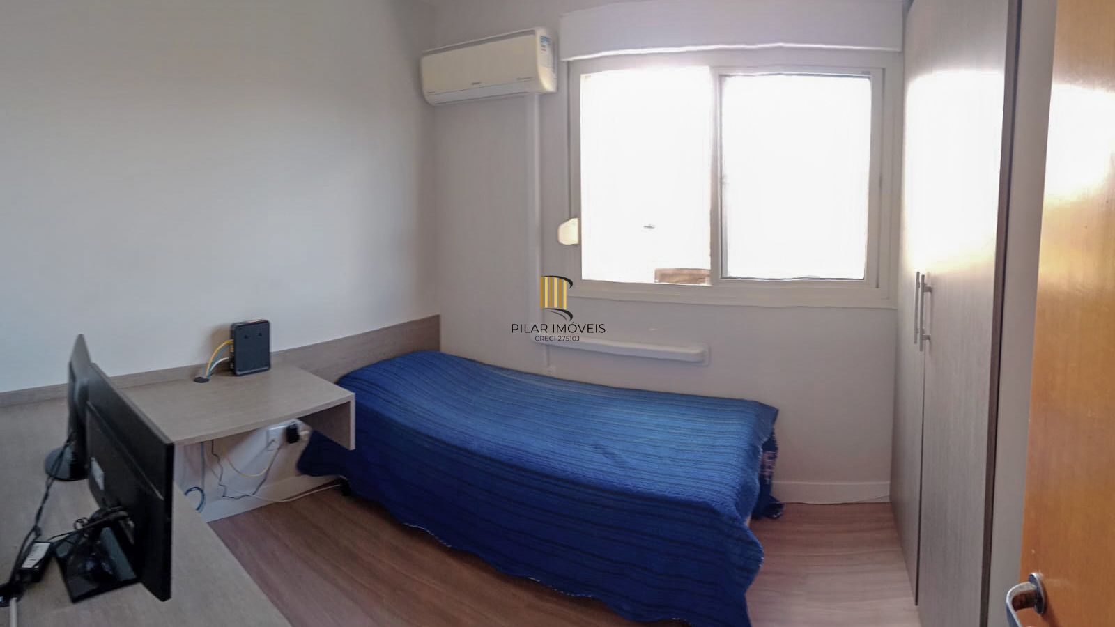 Apartamento na Cidade Baixa de 2 dormitórios e vaga