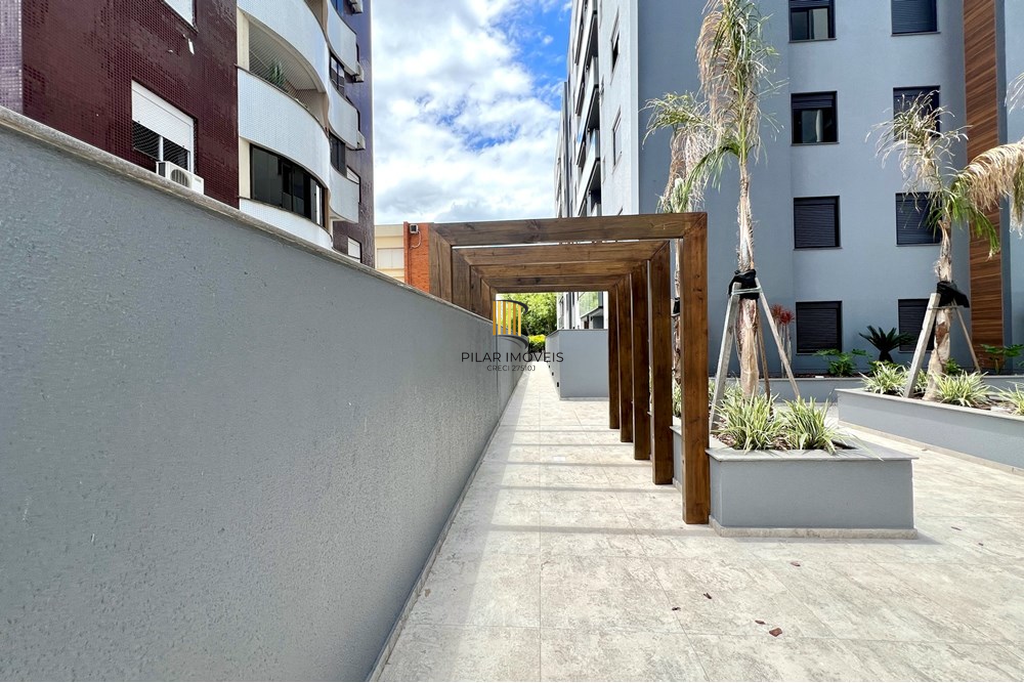Apartamento de 2 dormitórios e vaga semi mobiliado em Canoas