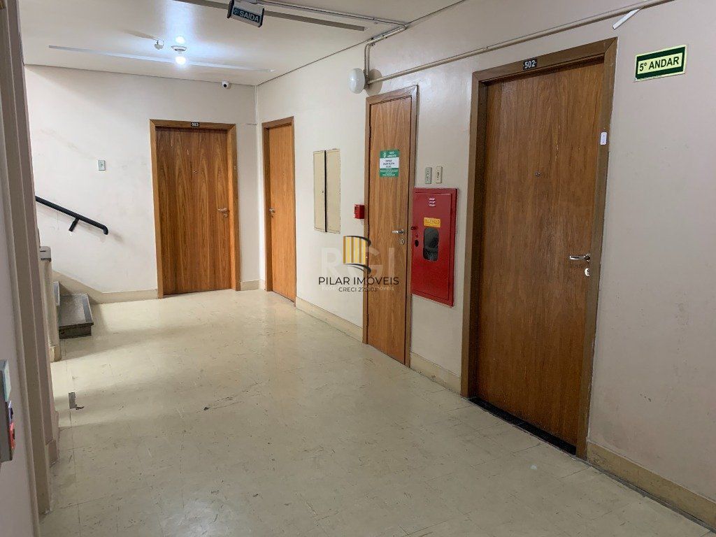 Conjunto / Sala para Venda na Andradas andar alto