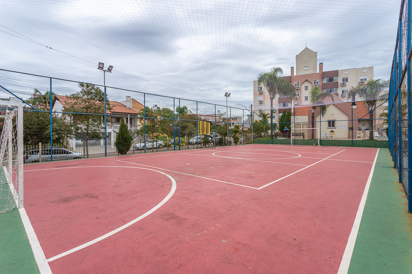 Apartamento de 2 dormitórios, vaga e infra