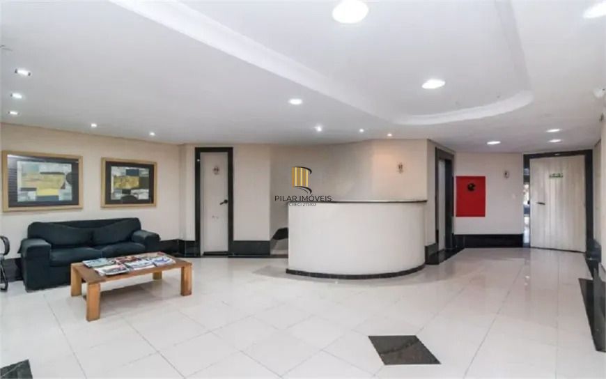 Sala comercial no bairro Petrópolis mobiliada