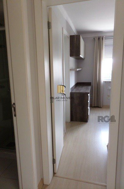 Apartamento no Menino Deus de 2 dormitórios e vaga