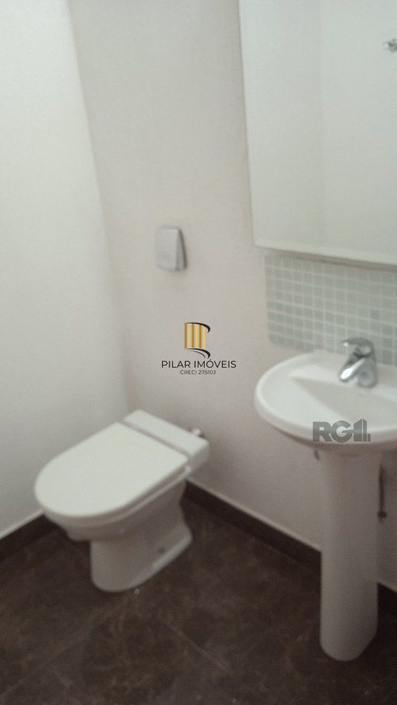 Casa comercial de 252m² de área privativa