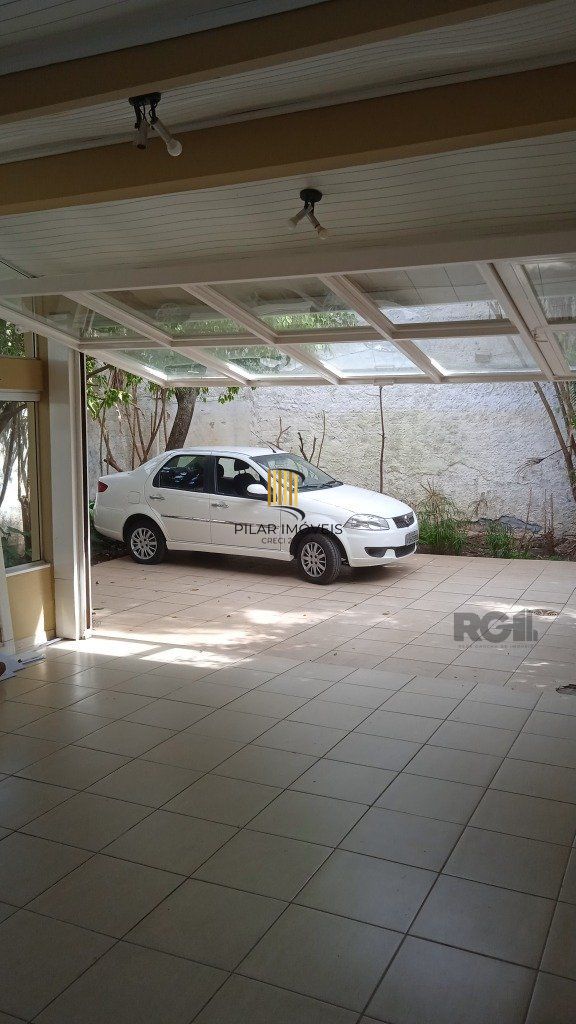 Casa comercial de 252m² de área privativa