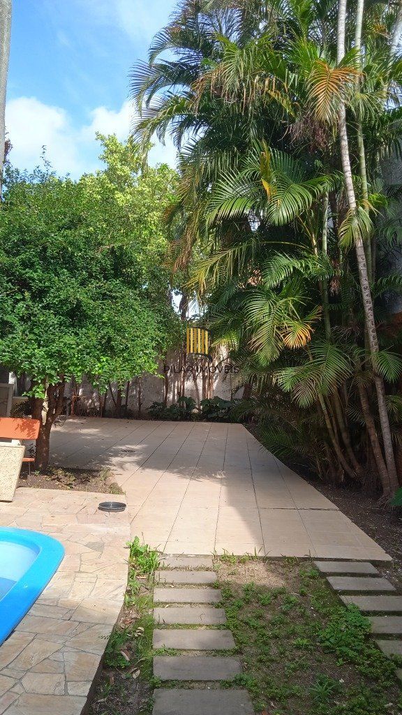 Casa comercial de 252m² de área privativa