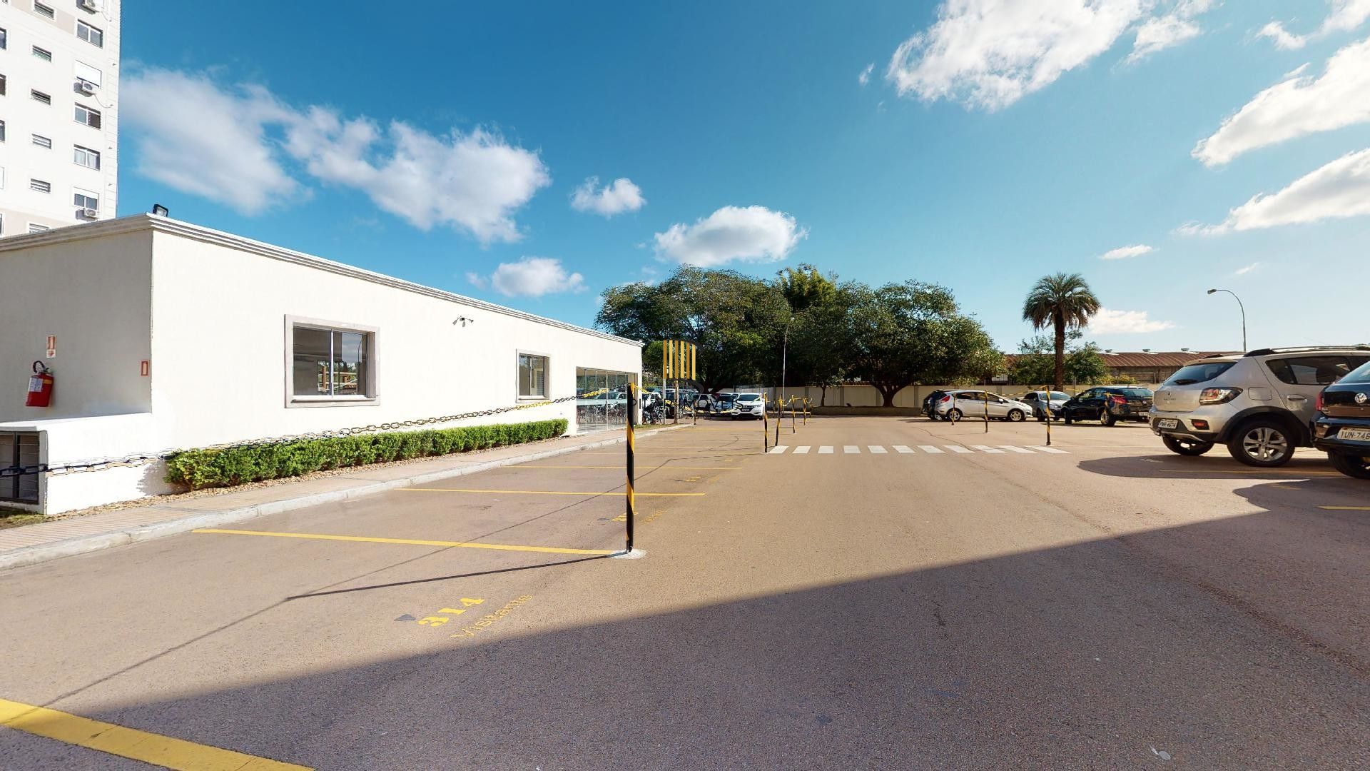 Apartamento no Porto Cruzeiro de 2 dormitórios vaga e infra