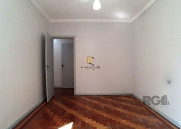 Apartamento no Bom Fim de 2 dormitórios desocupado