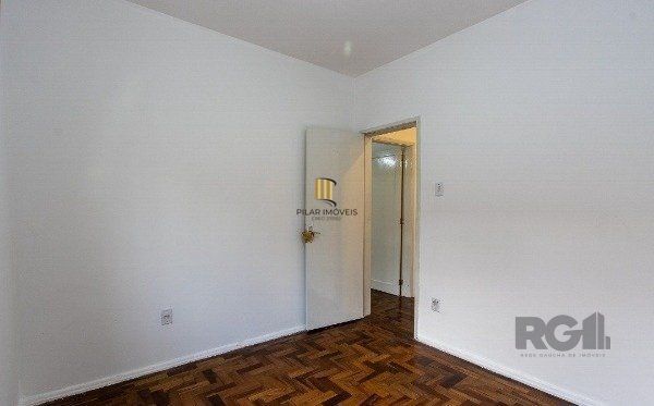 Casa no bairro Cavalhada de 3 dormitórios e 2 vagas
