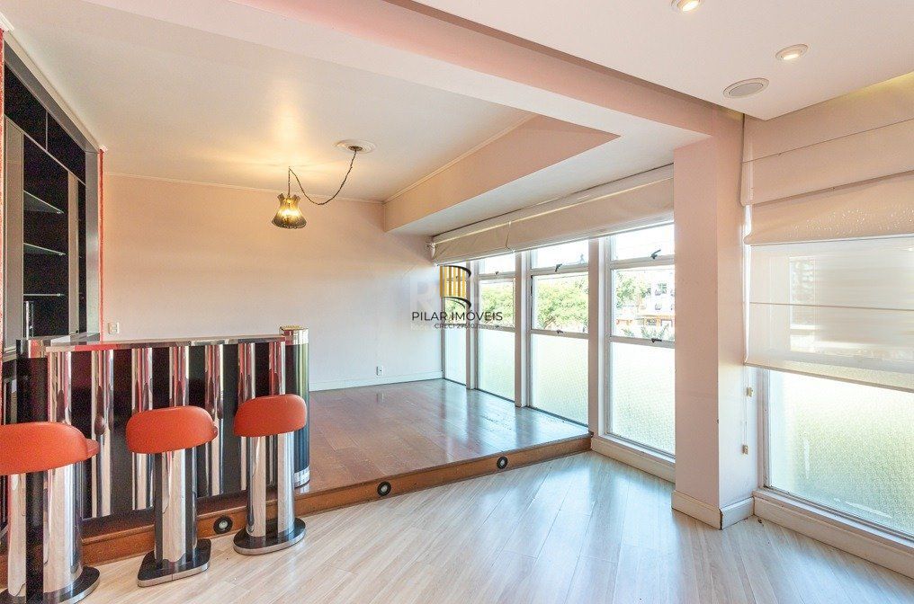 Apartamento Menino Deus de 3 dormitórios e vaga - Pilar Imóveis