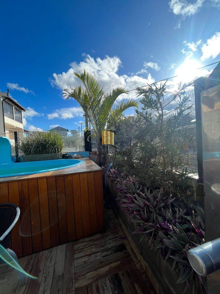 Casa 2 dormitórios no bairro Rubem Berta