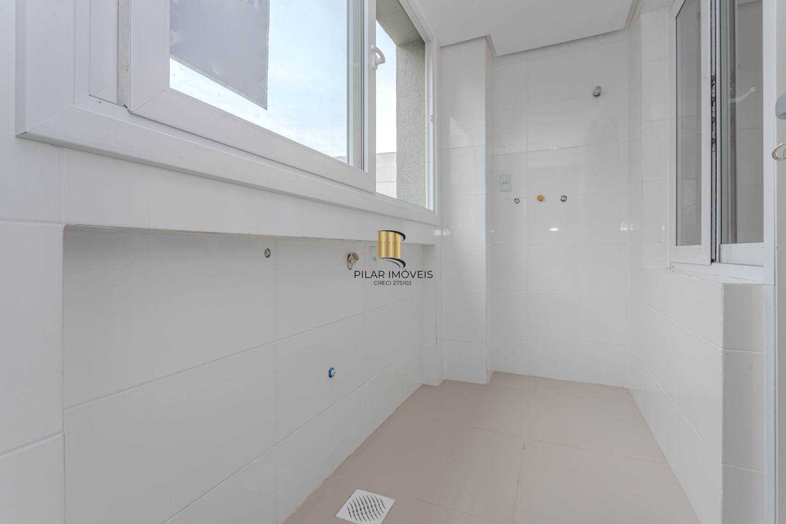 Apartamento NOVO no Menino Deus de 3 dormitórios e 2 vagas