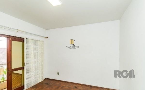 Casa 5 dormitórios no bairro Jardim Sabará