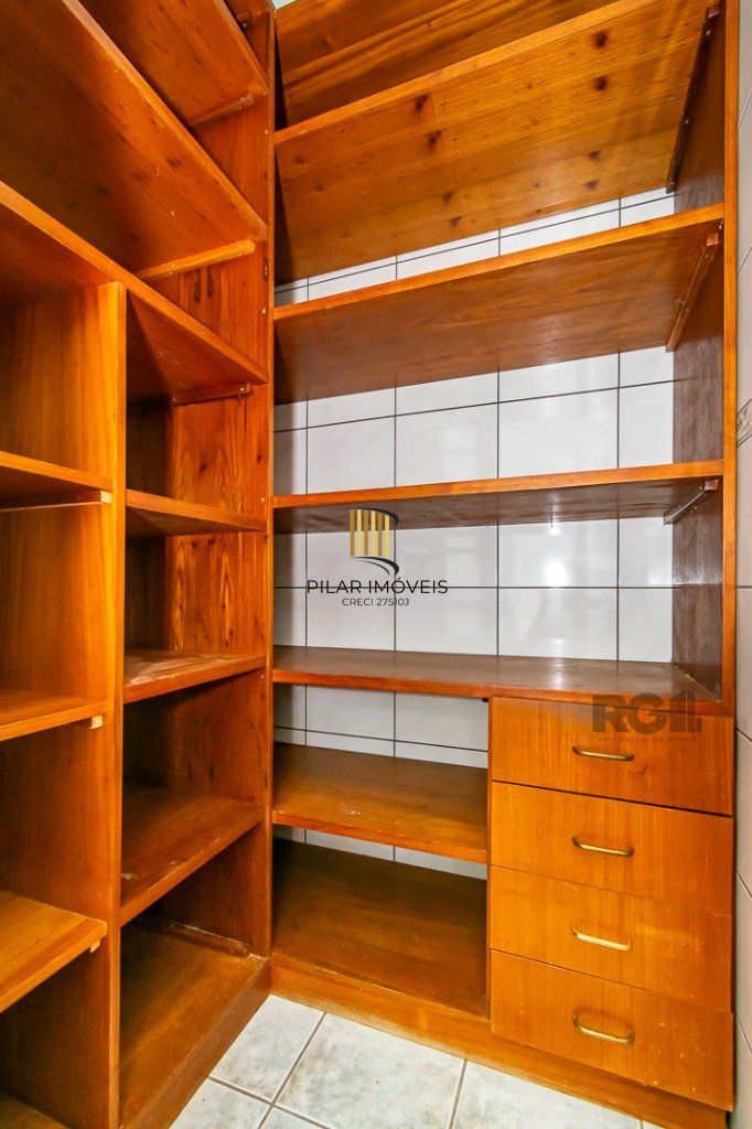 Casa sobrado na zona norte de 3 dormitórios 3 vagas e piscina