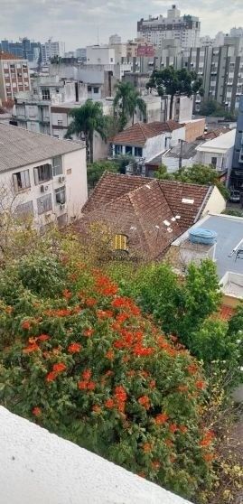 Apartamento de 1 dormitório no bairro Farroupilha mobiliado