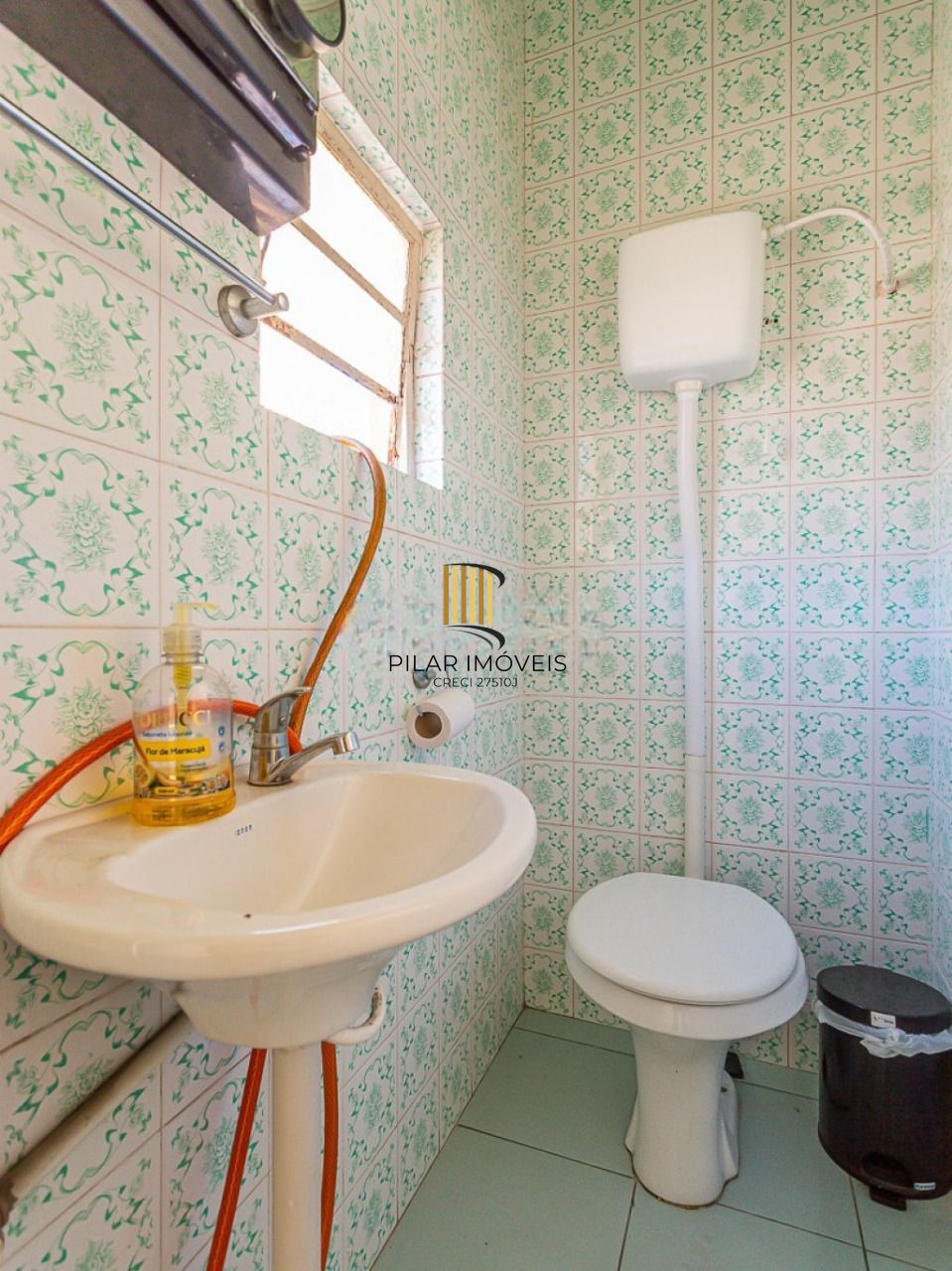 Sobrado 4 dormitórios no bairro Farroupilha