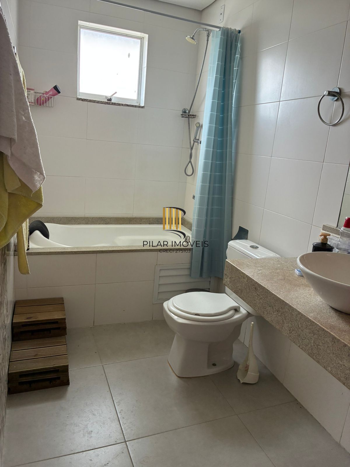 Casa 3 dormitórios no bairro Jardim Carvalho