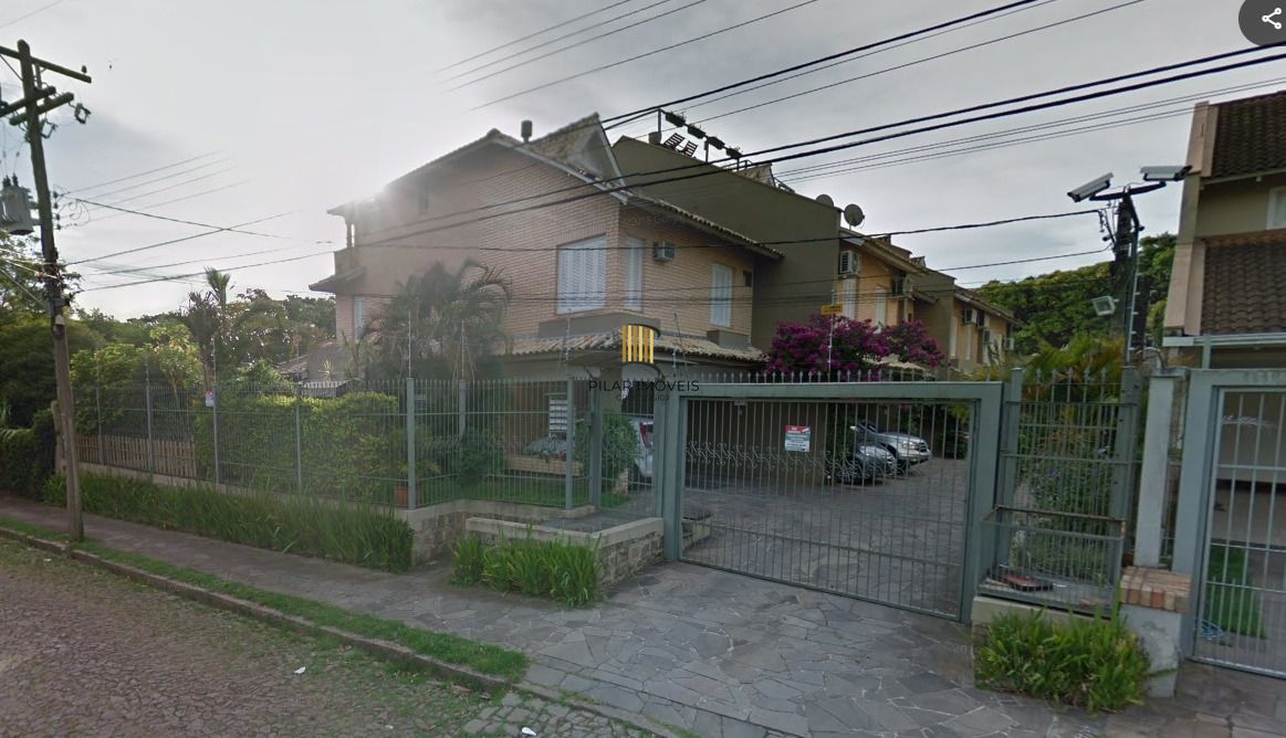 Casa em Condomínio em Ipanema de 3 dormitórios e 2 vagas