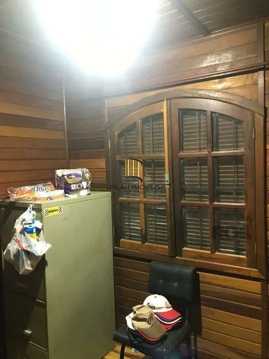 Casa 4 dormitórios no bairro Partenon