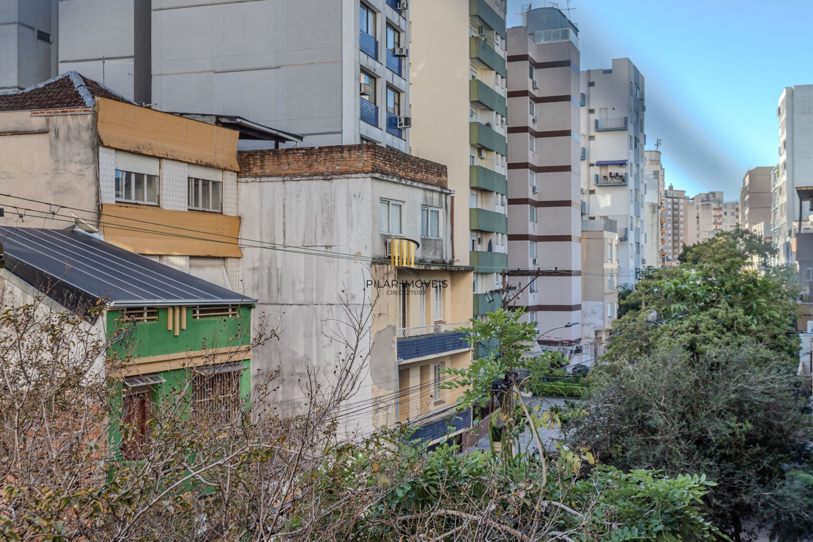 Apartamento no Centro de 1 dormitório DESOCUPADO