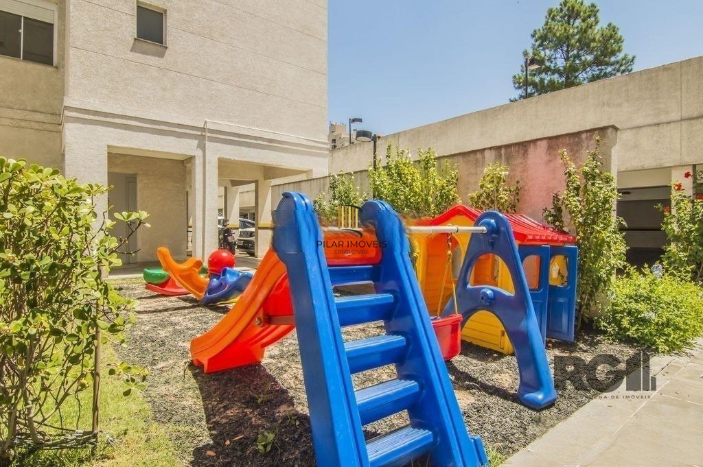 Apartamento no Sarandi de 3 dormitórios e vaga