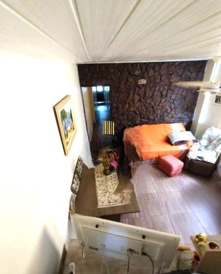 Casa no bairro Partenon de 3 dormitórios e vaga