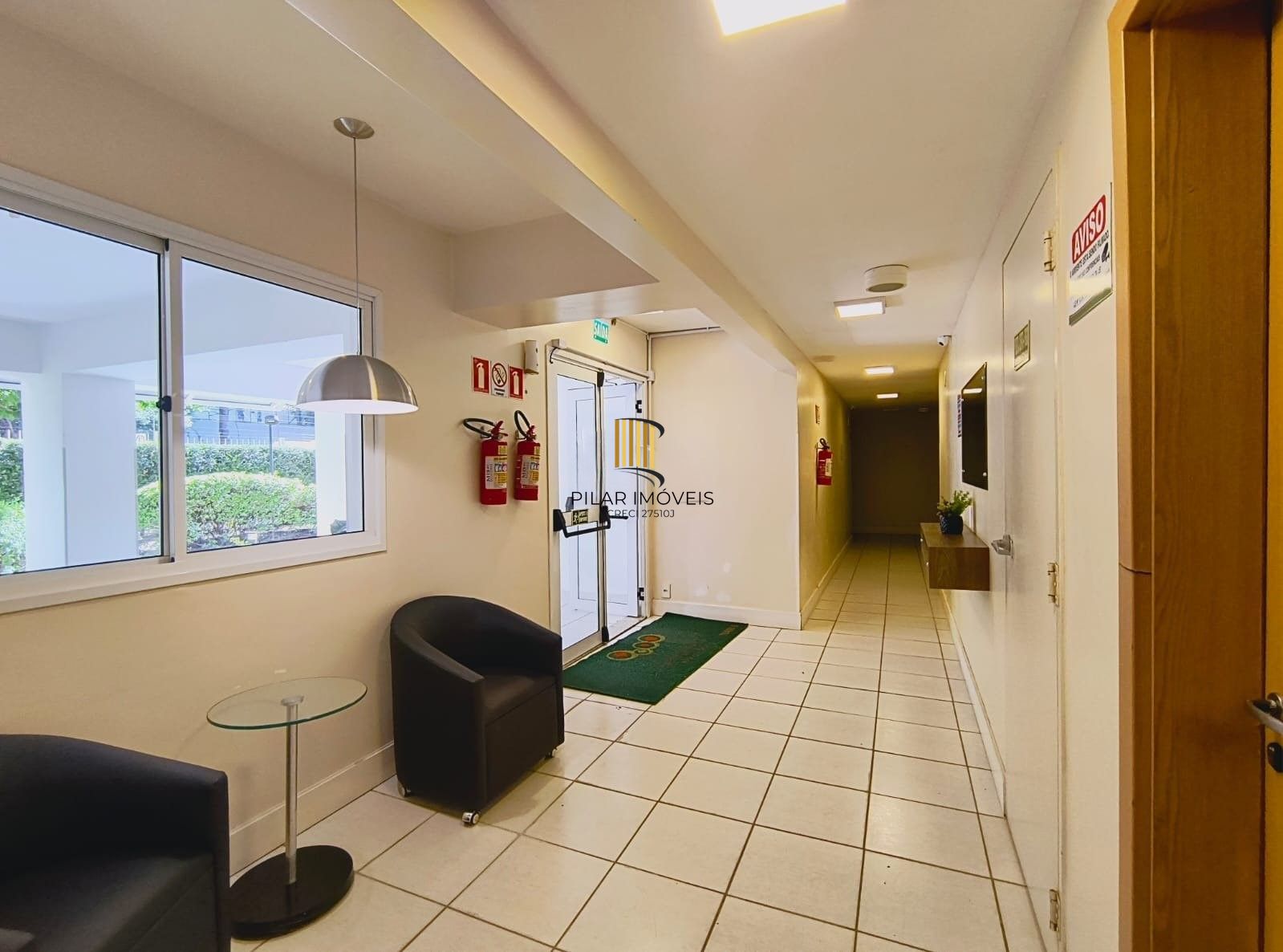 Lindo Apartamento 2 dorm. em Condomínio com Infraestrutura