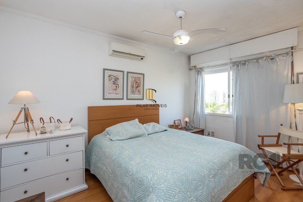 Cobertura no bairro Tristeza de 2 dormitórios e vaga Desocupada