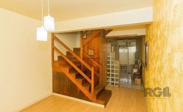 Casa condomínio no Humaitá de 3 dormitórios e vaga DESOCUPADA - Pilar Imóveis